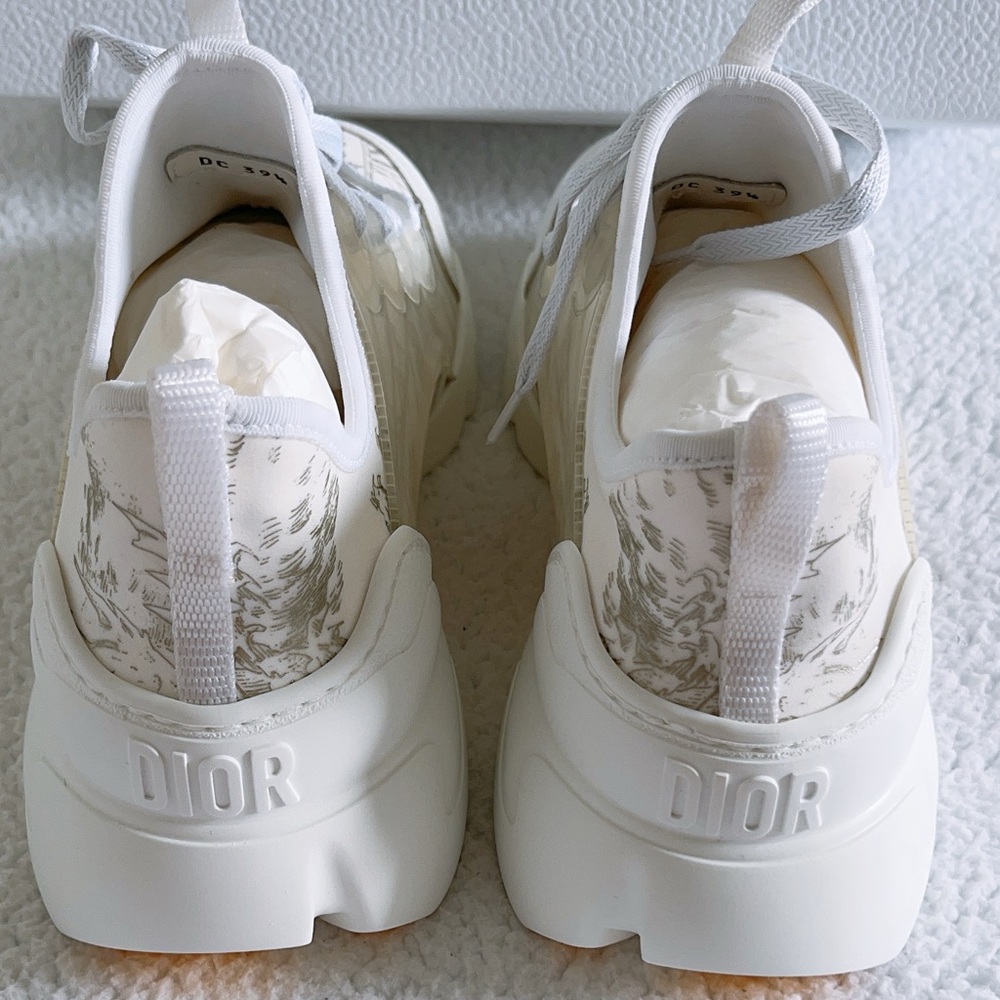 Authentic Christian Dior Women’s D-Connect Sneakers Printed Technical Fabric - Picture 5 of 16